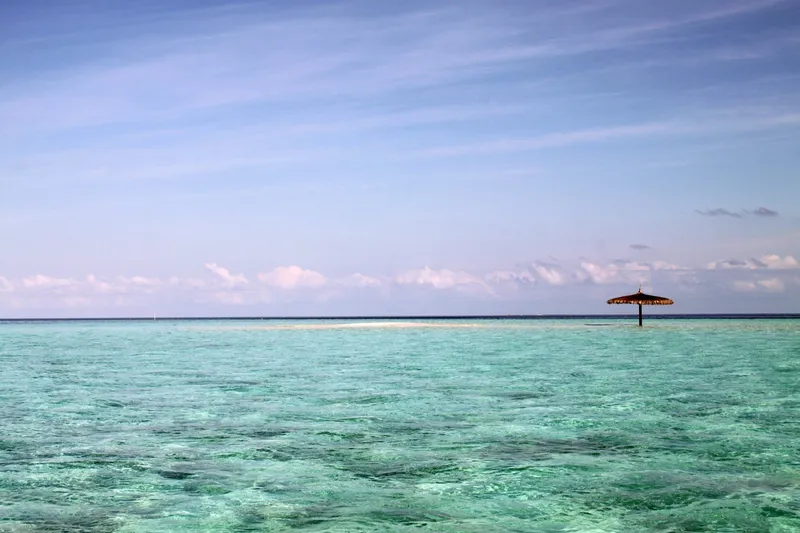 A Brief Overview of the Definitions and Maritime Rights of 'Islands' vs. 'Rocks' Under UNCLOS