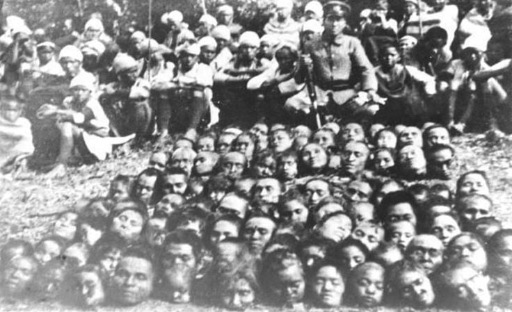 日本人炫耀屠殺台灣人的人頭照片。